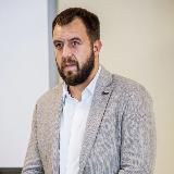 Роман Винокуров