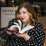 КСАНДРА ЧИТАЕТ КНИГИ