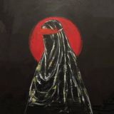 مُقَرَّبُونَ