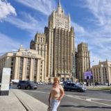 ВИП-Эстейт- недвижимость с москвоведом