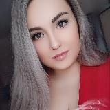 Author Mariel