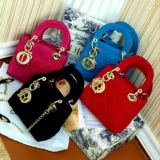 Universal_Shop