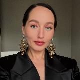 Марина Щеняева