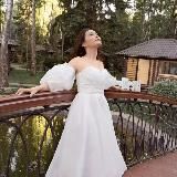 the girl in white