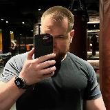 Denys Makarov | AI & Affiliate Marketing