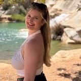 Busty-Ellie
