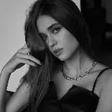 Polina from Russia