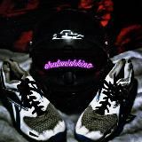 (The Black Seasonツ