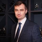 Донецкий юрист 🤵♂ Никита Нарыжный