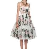 Safiyya_clothes