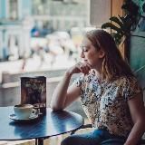 В тихом омуте писательства | Хомутовская Мария