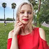 Настя учит деловому английскому