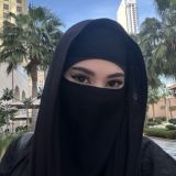 عائشة